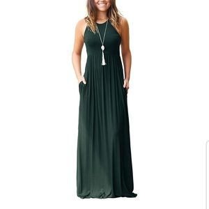 NWT Grecerelle Forest Green Maxi Dress Pockets